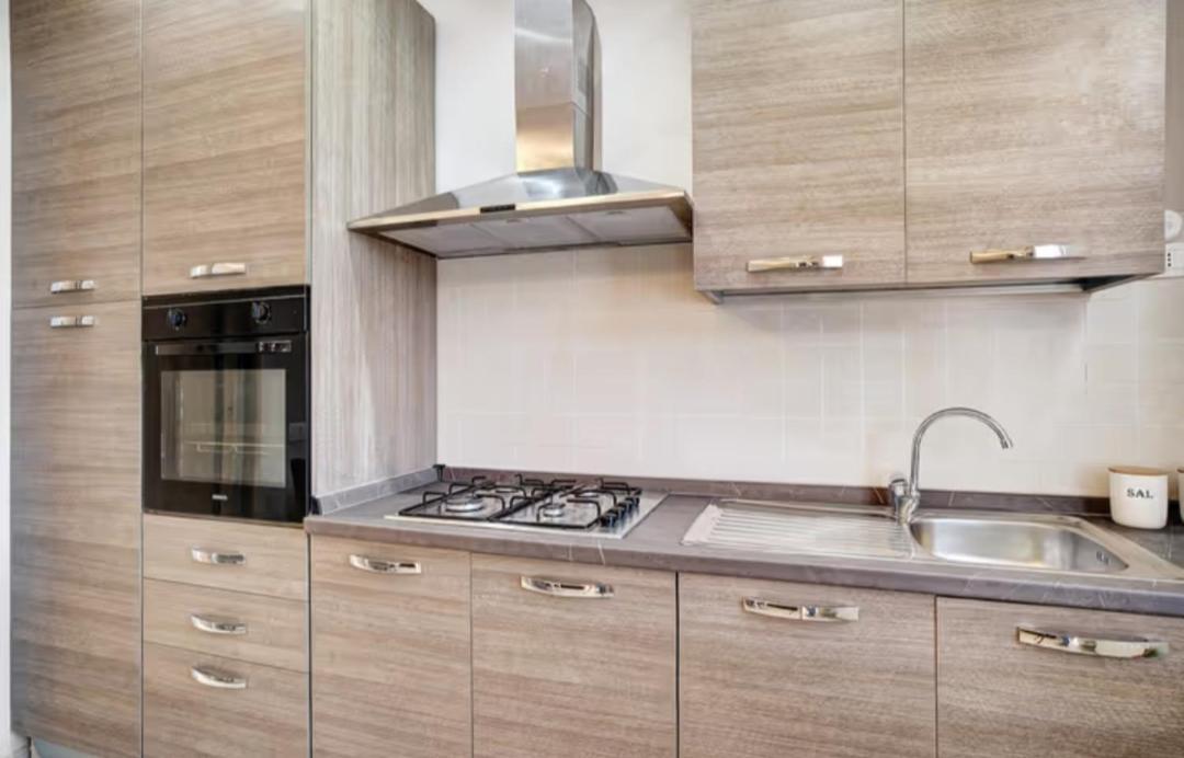 Casa Sanremo Tiziano Parking Gratis Spiaggia 15 Minuti A Piedi エクステリア 写真